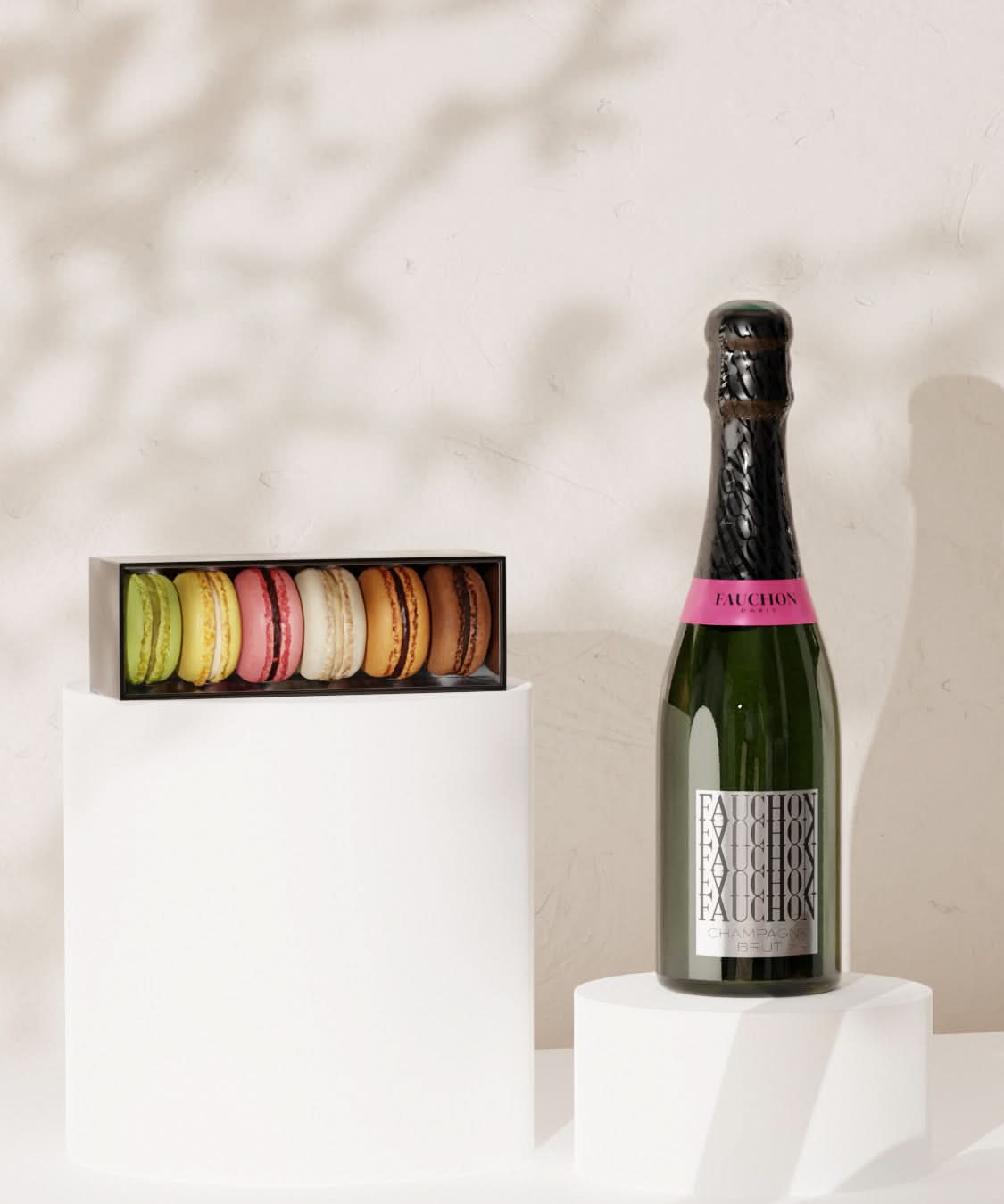 Duo of 6 macarons & champagne