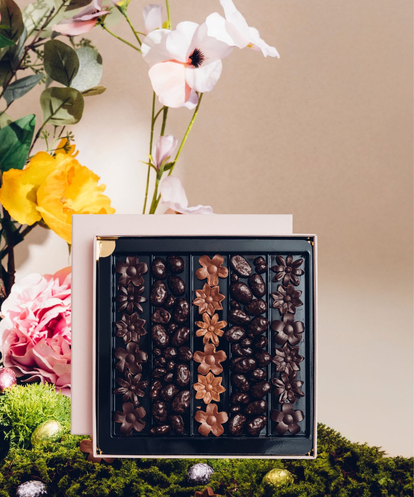 Coffret Gourmand : Amandes enrobées & Fritures Chocolatées