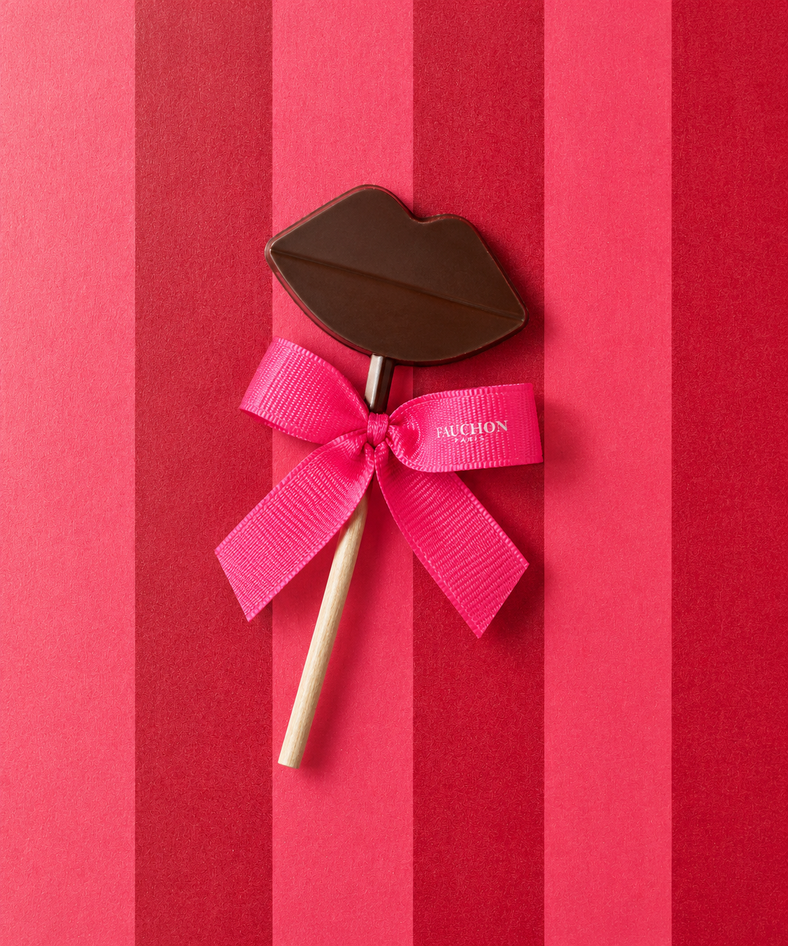 Dark chocolate lips lollipop