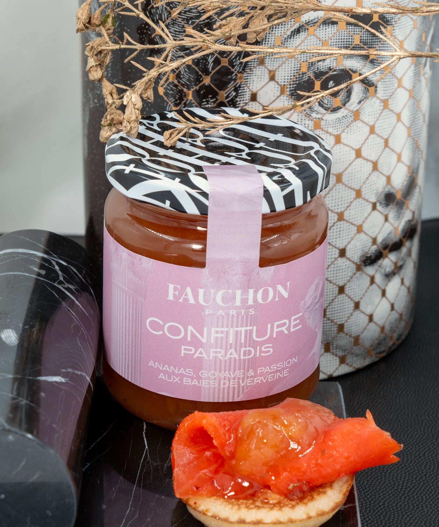 Confiture d’ananas, goyave & passion aux baies de verveine