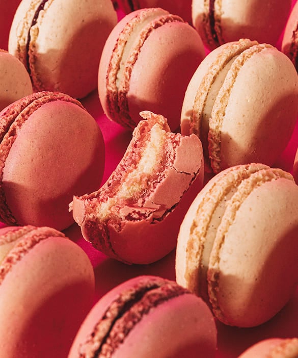 How are macaroons made ?